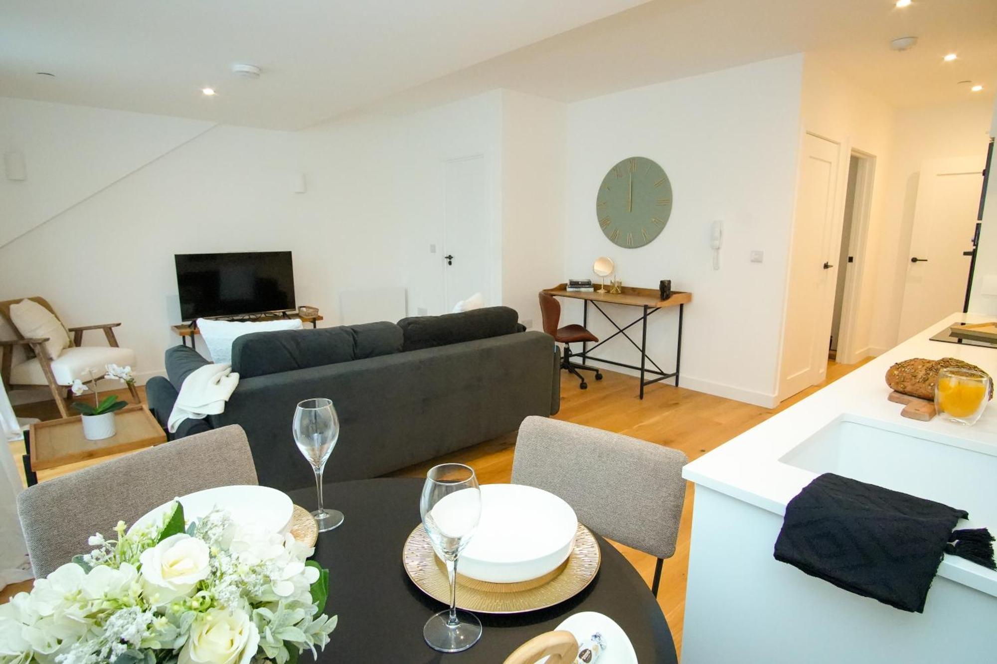 Sunrise 1 Bedroom Apartment In Central 伊斯特布恩 外观 照片